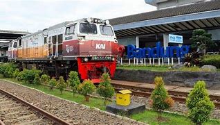 Kereta Api Bandara Ke Bandung